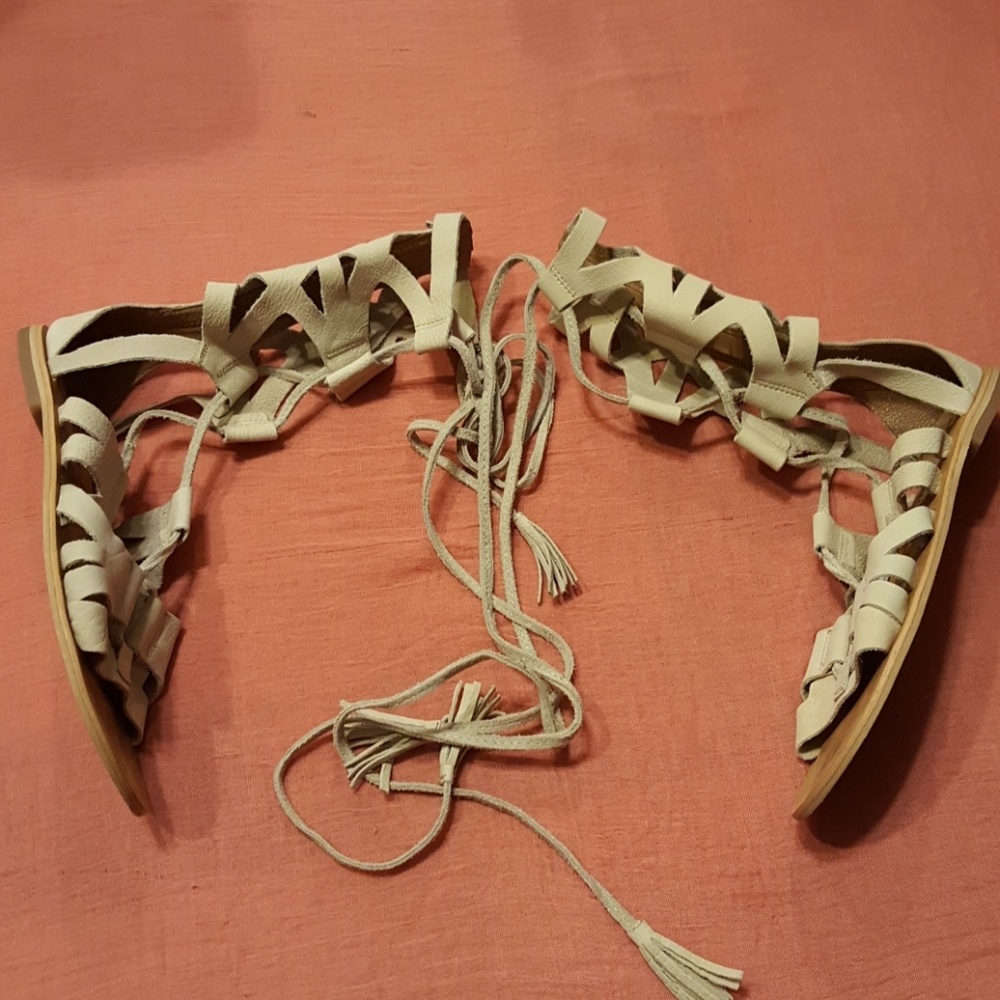 FREE PEOPLE GLADIATOR